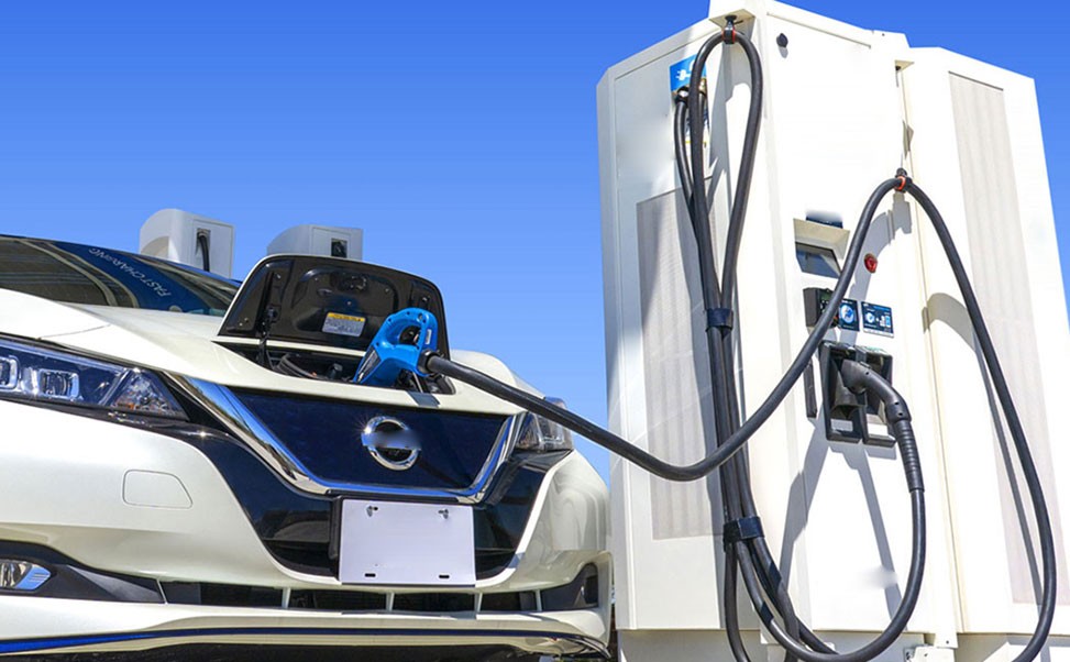 新能源汽車(chē)充電樁設(shè)備技術(shù)與使用指南